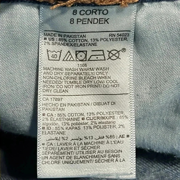 Old Navy Mid Rise Rockstar Super Skinny Short  Dark Wash Jeans - Picture 10 of 10